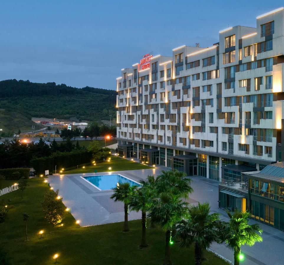 Miracle Istanbul Asia Airport Hotel & Spa Eksteriør billede Hilton Garden Inn Skopje