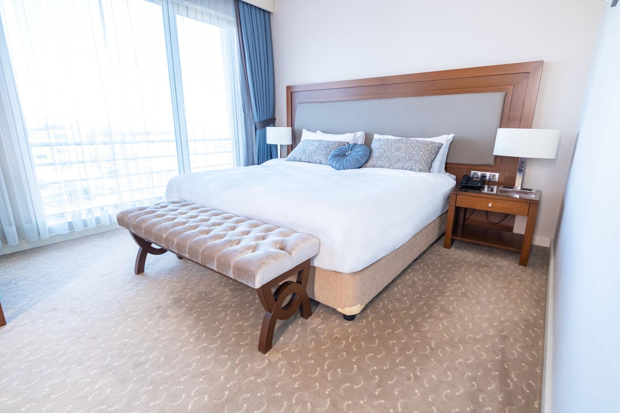 Miracle Istanbul Asia Airport Hotel & Spa Eksteriør billede A bedroom