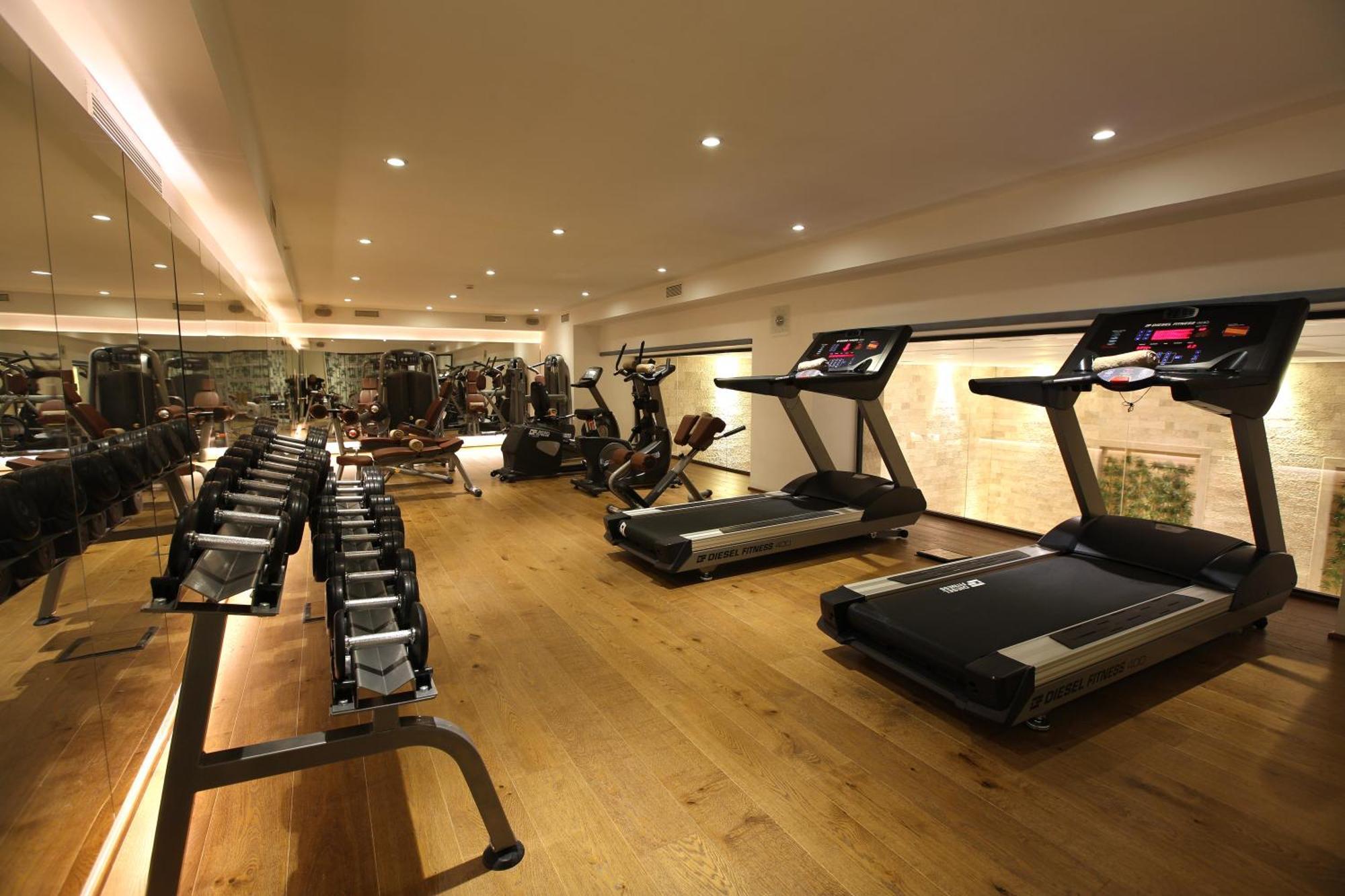 Miracle Istanbul Asia Airport Hotel & Spa Faciliteter billede The gym at the hotel