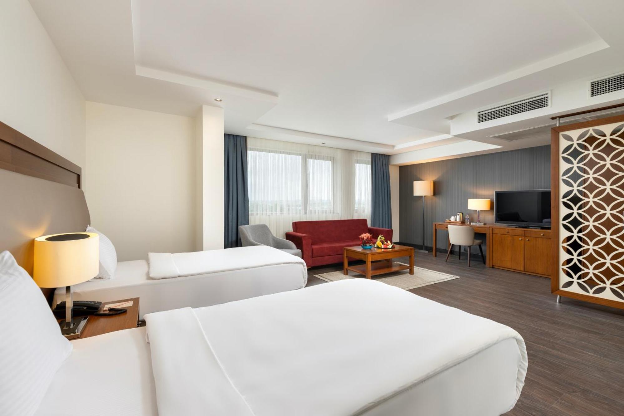 Miracle Istanbul Asia Airport Hotel & Spa Eksteriør billede